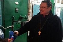 Более 600 рождественских подарков передала церковь в СИЗО Таганрога