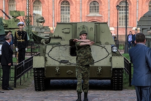 Военные получили танк США времен Второй мировой войны