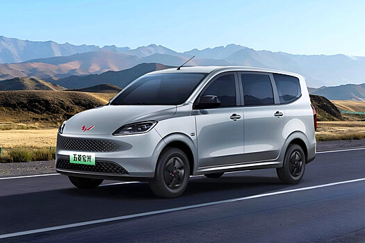 Электровэн Wuling обзавелся более дешевой гибридной версией
