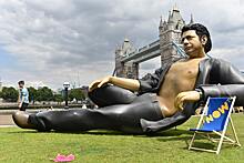 Джеффу Голдблюму установили памятник в Лондоне
