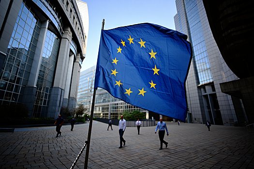 Фон дер Ляйен: ЕС планирует подписать соглашение о свободной торговле с Индией к 2025 году