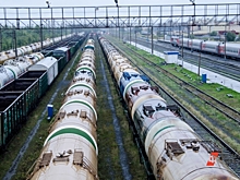 В Кузбассе вагоны товарняка сошли с рельсов