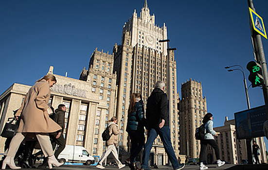 "Бездушная выдумка" о детях и "кринж-цирк" в Молдавии. Заявления МИД России