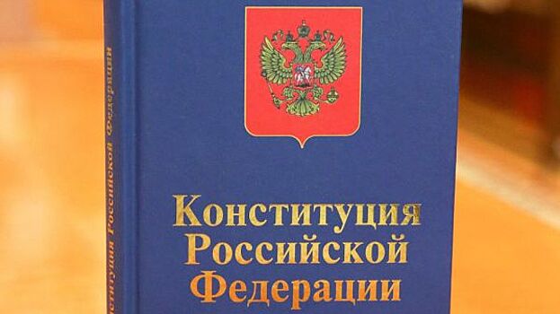 «Долг гражданина»: пенсионер рассказал, как голосовал за Конституцию