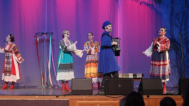 Вологодский ансамбль народной музыки «Солнцеворот» готовится отметить 15-летие