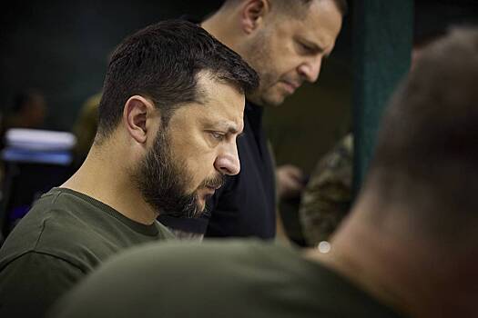 В России предрекли отставку Зеленского вслед за Ермаком