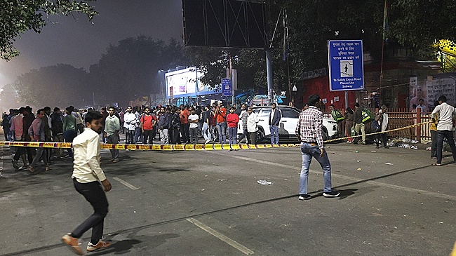 Власти Индии установили исполнителя смертельного теракта в Дели