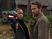 Так себе решение. Райан Рейнольдс вернулся из будущего в 2022-й в новом фантастическом боевике. Что из этого вышло?