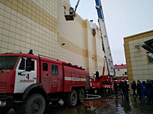 Свечи скорби по жертвам кемеровского пожара зажгли в Тбилиси