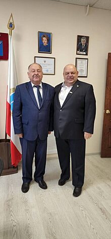 Олег Костин встретился с главой Краснопартизанского района
