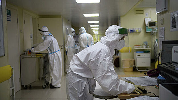 В России за сутки умерли 334 пациента с коронавирусом