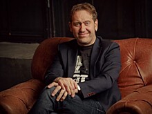 Александр Демидов: Работая в метро, накопил на новые джинсы