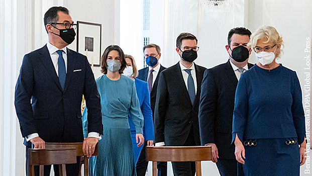 Немецкой коалиции предсказали раскол из-за «Северного потока – 2»