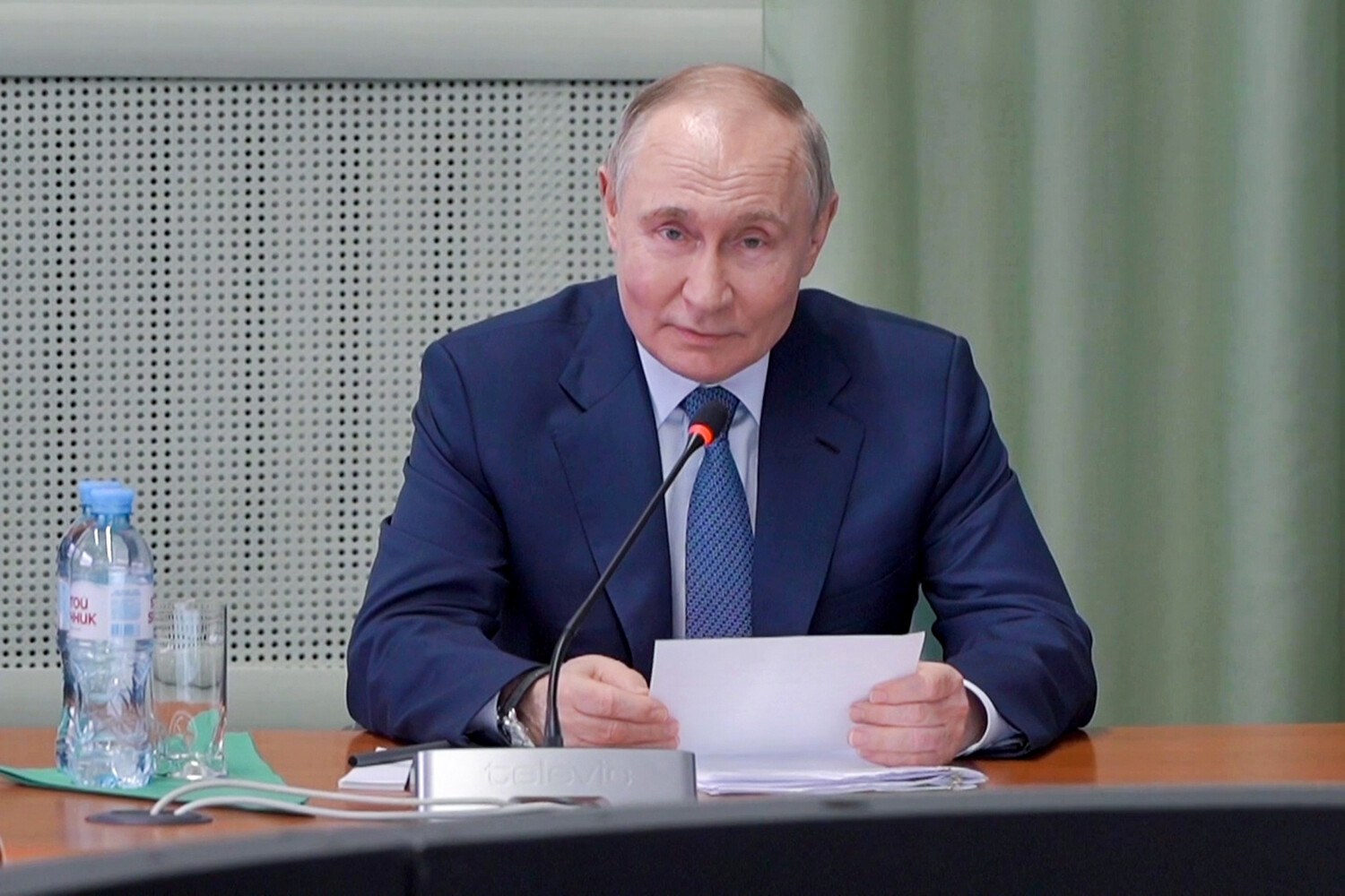 Путин провел заседание комиссии по военно-техническому сотрудничеству РФ - EuroPress.news