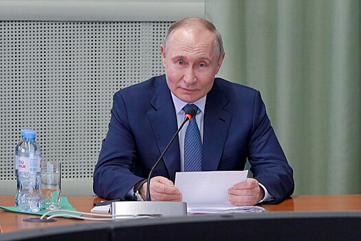 Путин провел заседание комиссии по ВТС