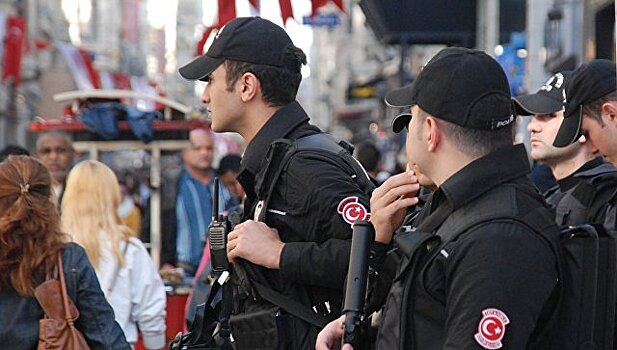 В Турции трех дипломатов обвинили в подготовке переворота