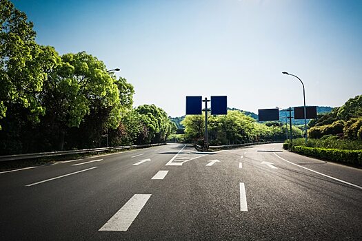 Безопасность автомобильных дорог зависит от степени развития их инфраструктуры