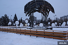 В Тюмени открылся самый большой каток