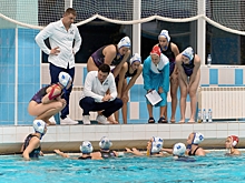 Уверенную домашнюю победу одержали ватерполистки «Буревестника»