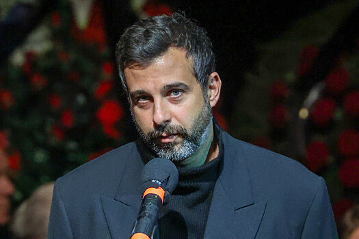 Иван Ургант опроверг информацию об открытии ИП за границей