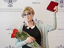 Депутат Драпеко назвала огромной потерей смерть актрисы Алентовой