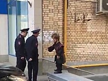Задержание российскими полицейскими пьяного Тириона Ланнистера попало на видео