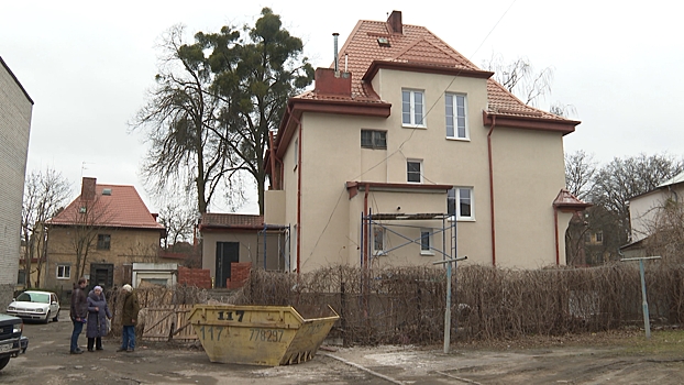 Жители одного из домов в переулке Грибоедова ждали капремонт, но ход работ их не устраивает