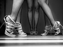 Танцовщица из Казани принесла извинения сотрудникам ДПС за стриптиз в форме