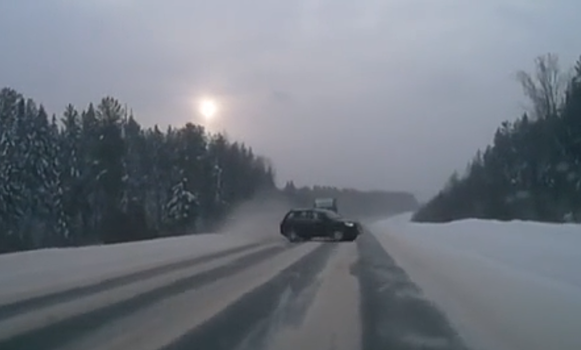 Страйк на трассе: как обгон фуры привел к массовому ДТП