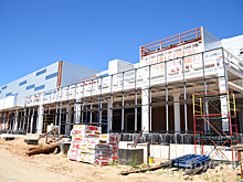 Револьверную дверь установят на новой Ледовой арене в Вологде