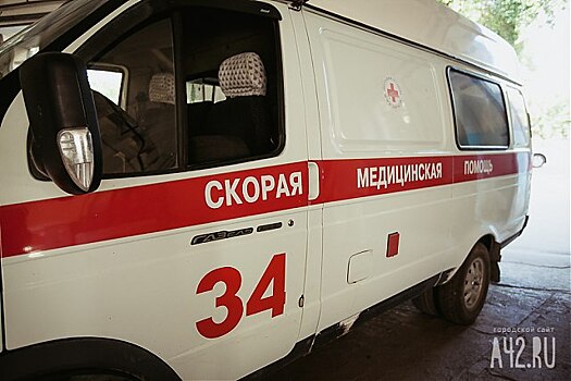 В Кемеровской области столкнулись грузовой поезд и автомобиль
