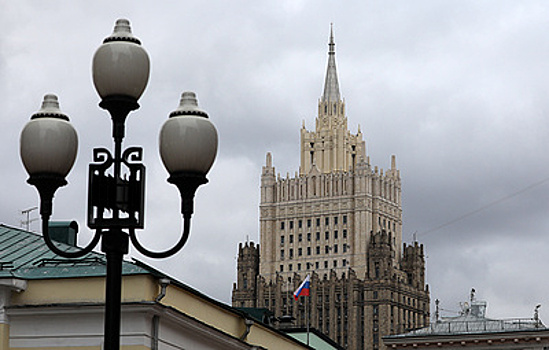 В МИД РФ назвали лингвоцидом дискриминацию русскоязычных в Прибалтике