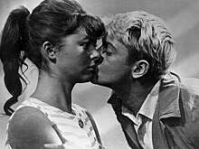 Актриса Селезнева лишилась роли в "Кавказской пленнице" из-за беременности