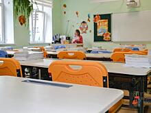 Почти 100 школьных классов Екатеринбурга вернулись на дистант