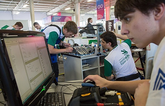 Чемпионат рабочих профессий  открылся в Екатеринбурге