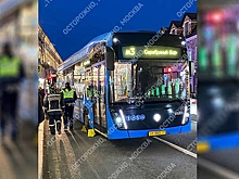 В центре Москвы пешеход попал под электробус