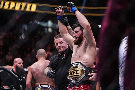 Магомед Анкалаев сделал прогнозы на поединки UFC 320