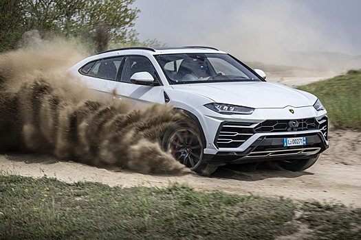 На Lamborghini Urus и Porsche Cayenne бесплатно заменят двигатели