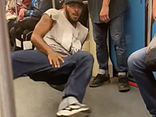 Танцора из московского метро сравнили со звездой ТНТ Мигелем