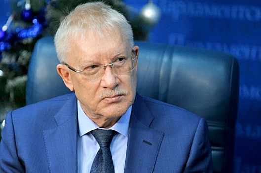 Олег Морозов: Люди выбирают депутатов по результатам их работы, а не по дипломам