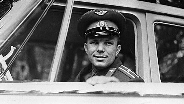 Стало известно о секретных поездках Гагарина