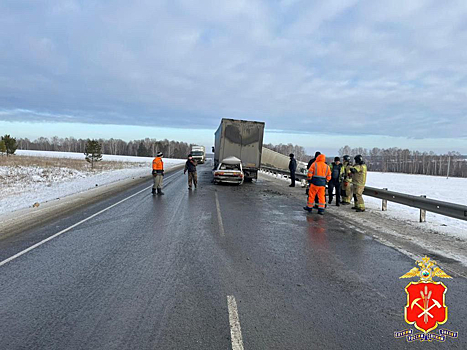 Два человека погибли в результате ДТП на трассе в Кузбассе