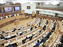 Свердловское правительство отчиталось перед депутатами о своей деятельности