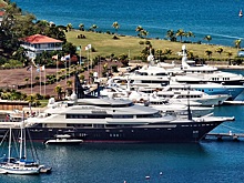 В Гренаде допустили убийство американцев на яхте сбежавшими преступниками, в каюте нашли обильные следы крови