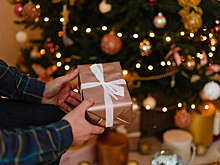 РИА Новости: каждый пятый россиянин передаривает нежеланные новогодние подарки