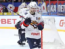 «Металлург» обыграл «Автомобилист» в результативном гостевом матче КХЛ