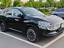 Новый кроссовер Exeed TXL с дизайном Porsche заметили в Китае