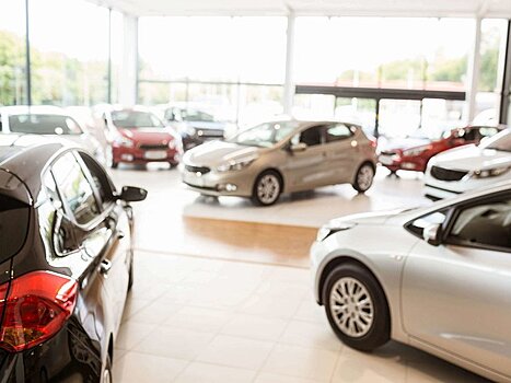 Продажи новых авто LADA в странах ЕС снизились в 1,6 раза в апреле 2022 года