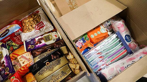 Как столичные волонтеры помогают со сбором товаров для бойцов СВО