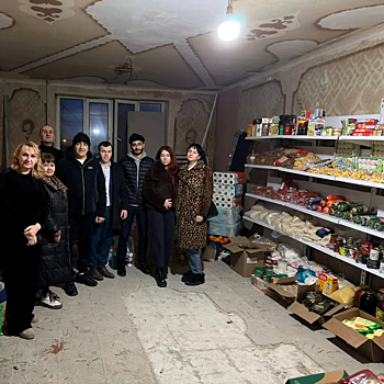 06 февраля в поселке Кумской прошла передача гуманитарной помощи